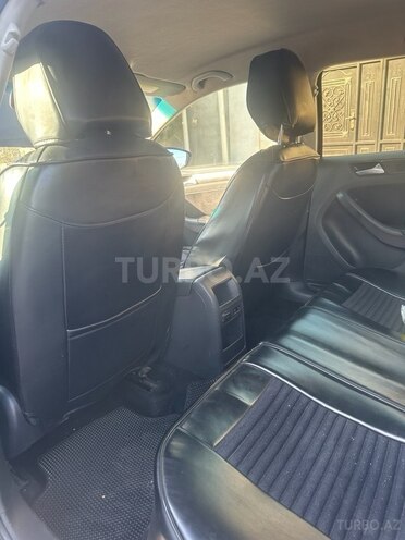 Volkswagen Jetta 2013, 296,847 km - 1.8 л - Bakı