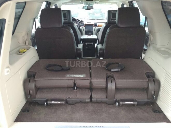 Cadillac Escalade 2013, 174,947 km - 6.2 l - Bakı