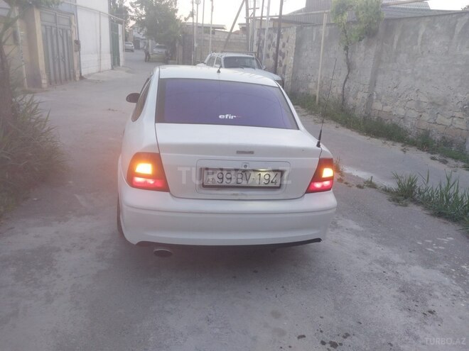 Opel Vectra 2000, 390,000 km - 1.8 л - Bakı