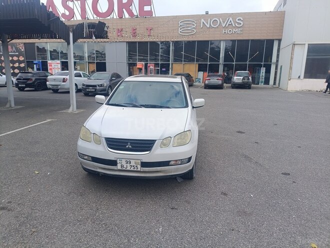 Mitsubishi Airtrek 2002, 360,000 km - 2.4 л - Bakı