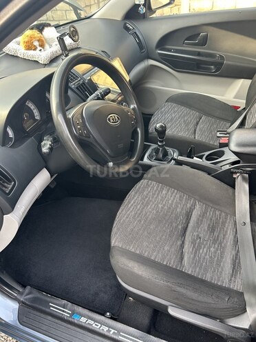 Kia  2009, 377,488 km - 1.4 л - Gəncə