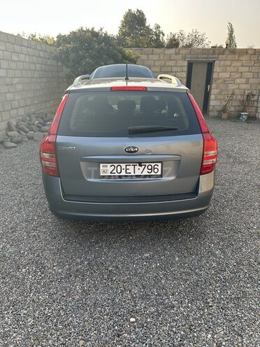 Kia  2009, 377,488 km - 1.4 л - Gəncə