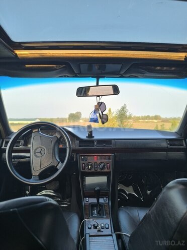 Mercedes E 200 1995, 354,000 km - 2.0 л - Xaçmaz