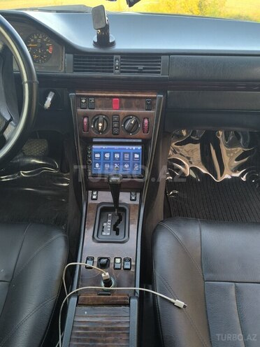 Mercedes E 200 1995, 354,000 km - 2.0 л - Xaçmaz