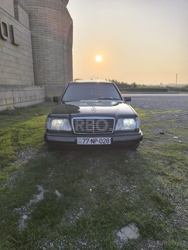 Mercedes E 200 1995, 354,000 km - 2.0 л - Xaçmaz