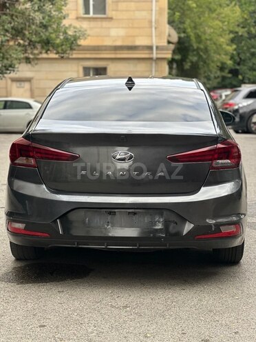 Hyundai Elantra 2019, 275,027 km - 2.0 l - Bakı