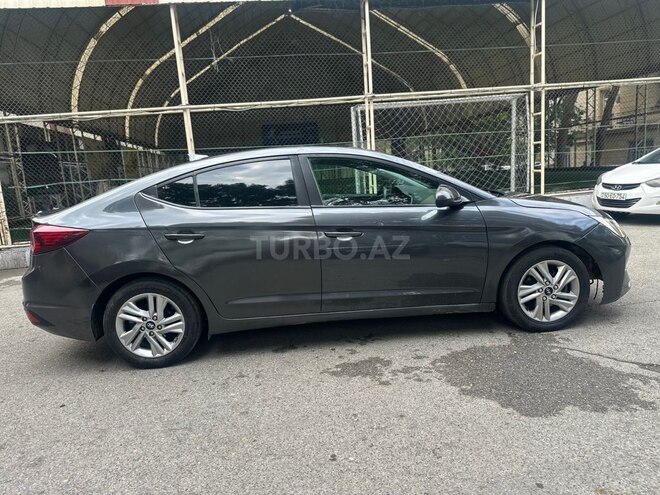 Hyundai Elantra 2019, 275,027 km - 2.0 l - Bakı