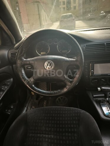 Volkswagen Passat 2003, 208,000 km - 1.8 l - Xırdalan