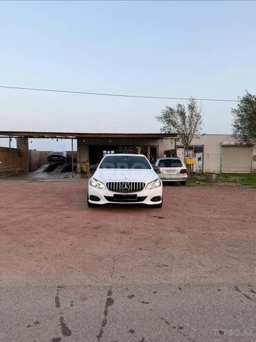 Mercedes E 250 2015, 155,153 km - 2.1 л - Bakı