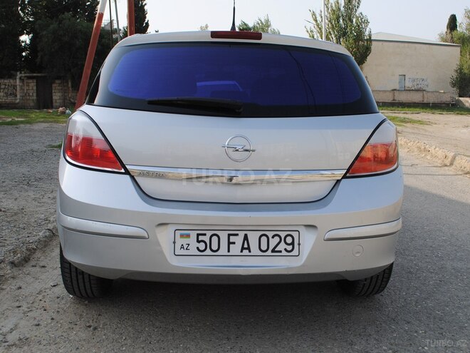 Opel Astra 2004, 180,000 km - 1.4 l - Sumqayıt