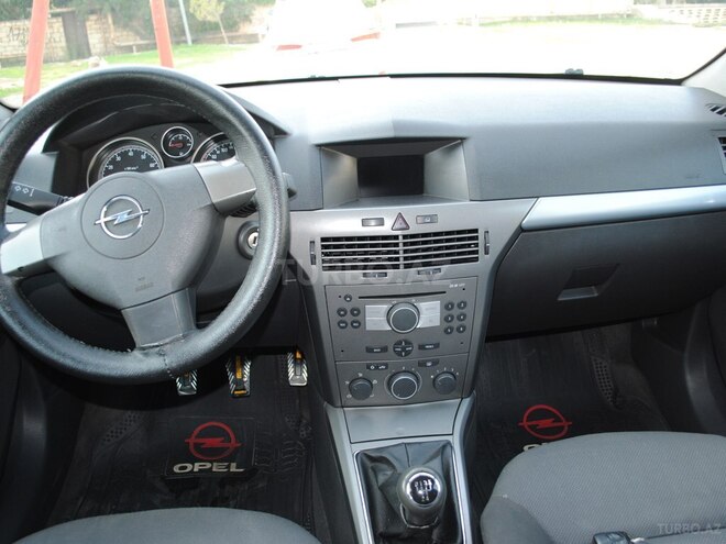 Opel Astra 2004, 180,000 km - 1.4 l - Sumqayıt