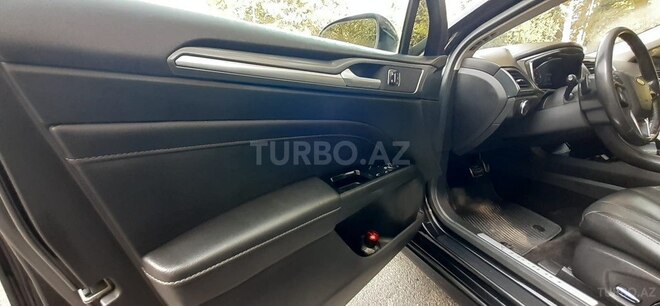 Ford Fusion (North America) 2013, 293,000 km - 2.0 л - Mingəçevir