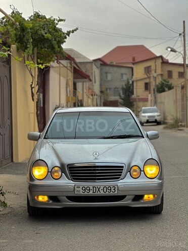 Mercedes E 240 2001, 329,000 km - 2.4 l - Bakı