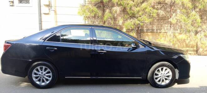 Toyota Camry 2014, 215,000 km - 2.5 l - Bakı