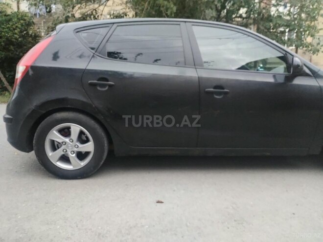 Hyundai i30 2008, 275,000 km - 1.4 l - Bakı