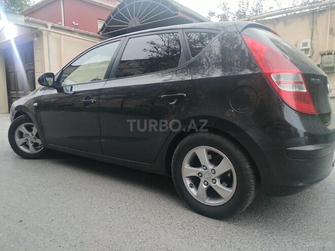 Hyundai i30 2008, 275,000 km - 1.4 l - Bakı