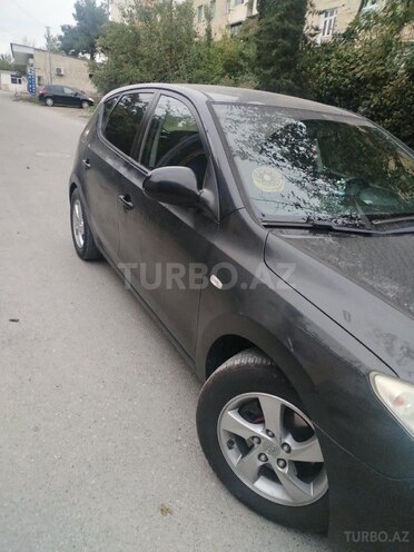 Hyundai i30 2008, 275,000 km - 1.4 l - Bakı