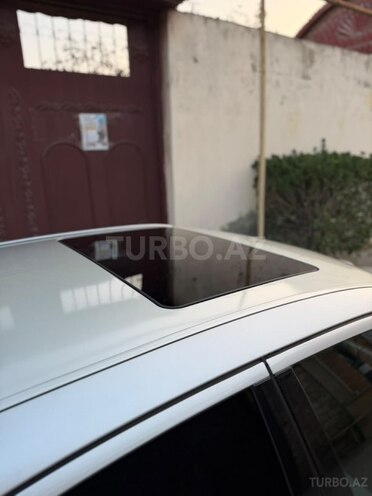 Mercedes E 240 2001, 329,000 km - 2.4 l - Bakı