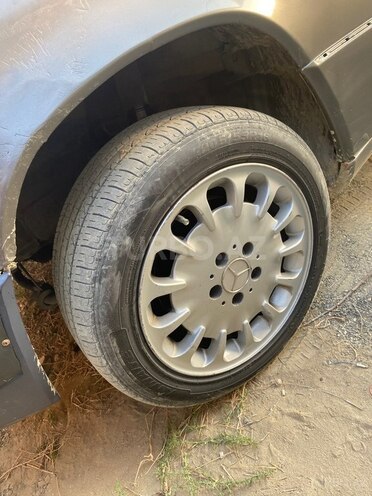 Mercedes 250 D 1990, 525,000 km - 2.5 l - Bakı