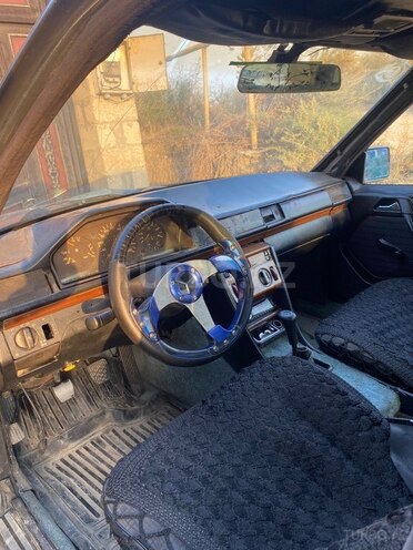 Mercedes 250 D 1990, 525,000 km - 2.5 l - Bakı