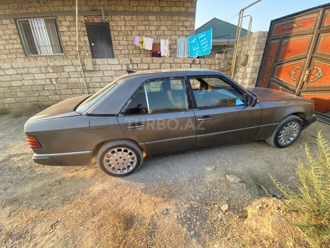 Mercedes 250 D 1990, 525,000 km - 2.5 l - Bakı