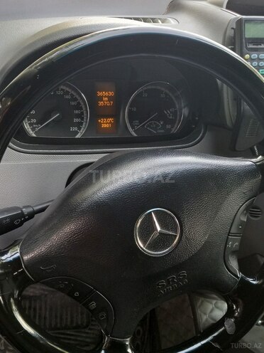 Mercedes  2009, 365,630 km - 2.1 l - Bakı