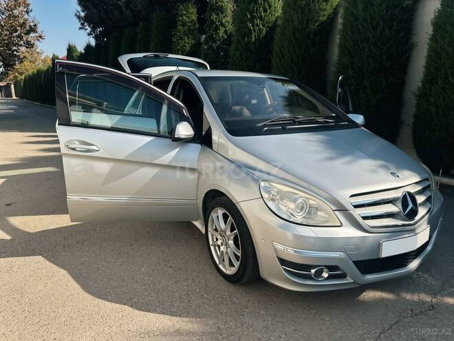 Mercedes B 170 2008, 145,000 km - 1.7 l - Bakı