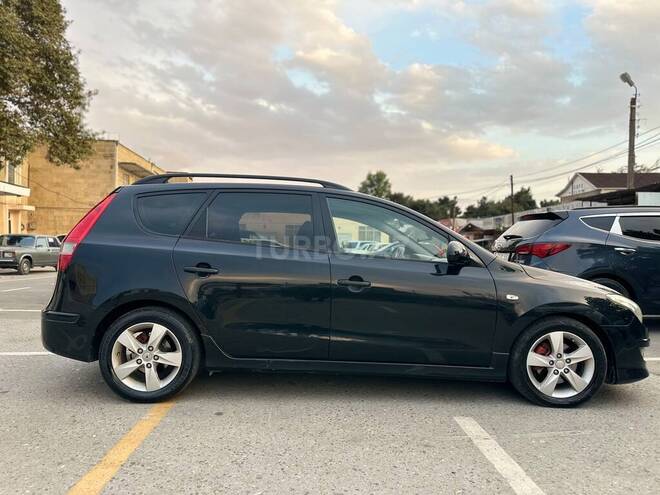 Hyundai i30 2010, 220,800 km - 1.6 l - Xaçmaz