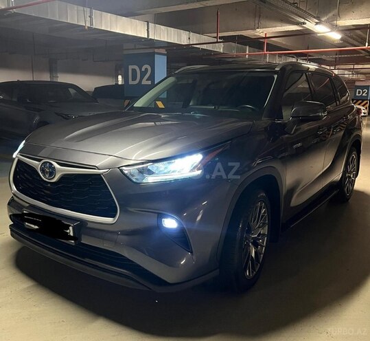 Toyota Highlander 2022, 106,000 km - 2.5 l - Bakı