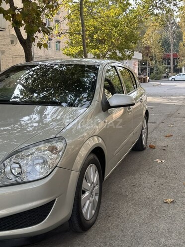 Opel Astra 2008, 350,000 km - 1.3 л - Mingəçevir