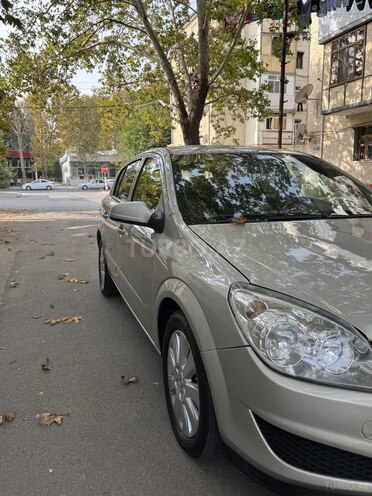 Opel Astra 2008, 350,000 km - 1.3 л - Mingəçevir
