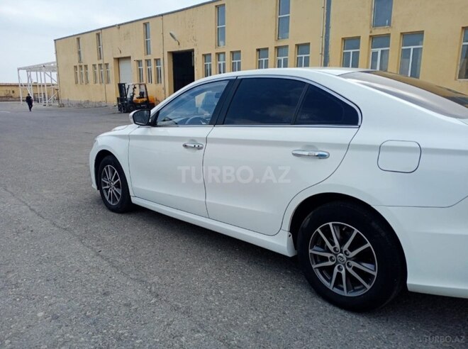 Lifan 820 2015, 118,230 km - 2.4 l - Bakı