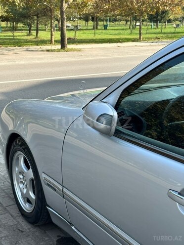 Mercedes E 270 2001, 457,000 km - 2.7 l - Bakı