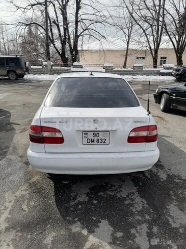 Toyota Corolla 2000, 458,623 km - 1.5 l - Qax