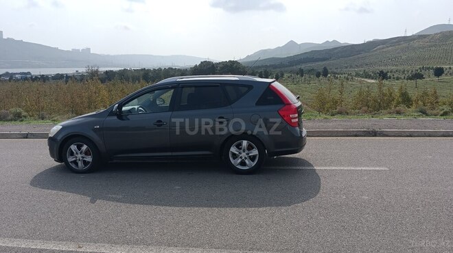 Kia  2007, 257,513 km - 1.6 l - Bakı