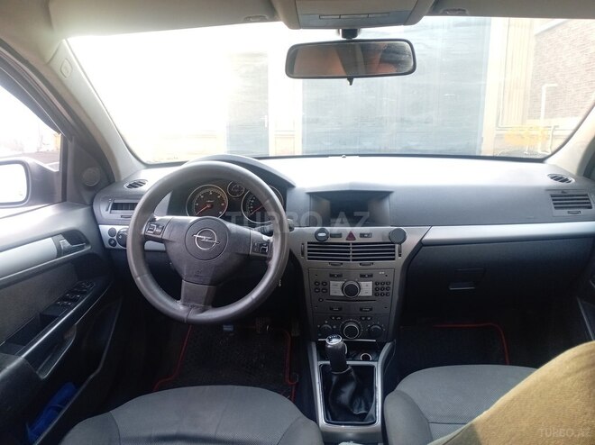 Opel Astra 2006, 380,000 km - 1.3 l - Bakı