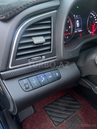 Hyundai Avante 2017, 118,439 km - 1.6 l - Sumqayıt
