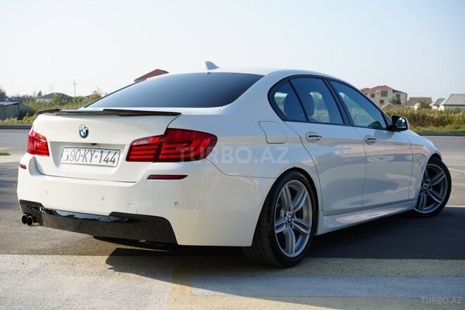 BMW 528 2013, 277,000 km - 2.0 л - Bakı