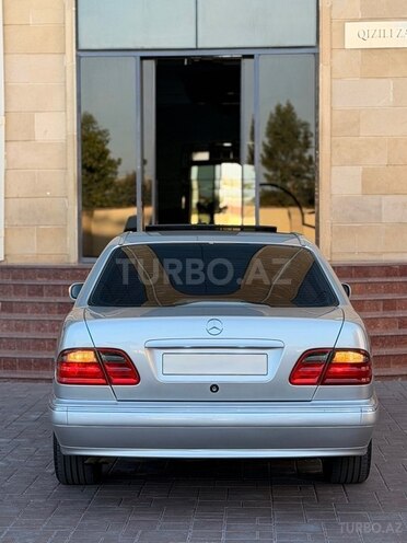 Mercedes E 240 2000, 230,000 km - 2.4 л - İmişli