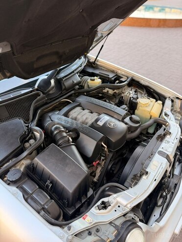 Mercedes E 240 2000, 230,000 km - 2.4 л - İmişli