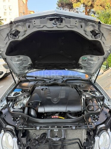 Mercedes E 220 2007, 251,000 km - 2.2 l - Bakı