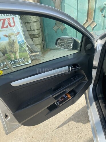 Opel Astra 2009, 390,000 km - 1.3 l - Bakı