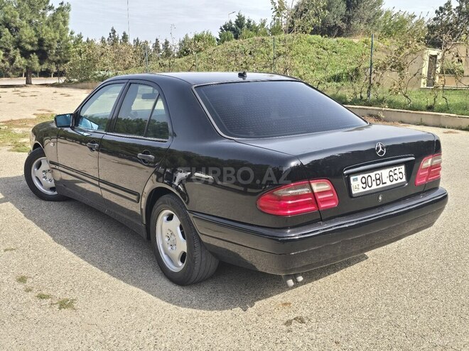Mercedes E 240 1999, 365,000 km - 2.4 l - Bakı