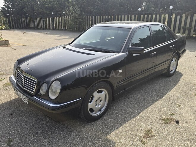 Mercedes E 240 1999, 365,000 km - 2.4 l - Bakı