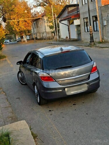 Opel Astra 2006, 325,698 km - 1.4 l - Quba