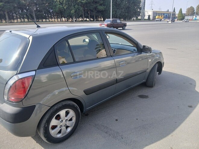 Kia Rio 2006, 273,192 km - 1.4 l - Gəncə