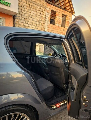 Opel Astra 2006, 325,698 km - 1.4 l - Quba