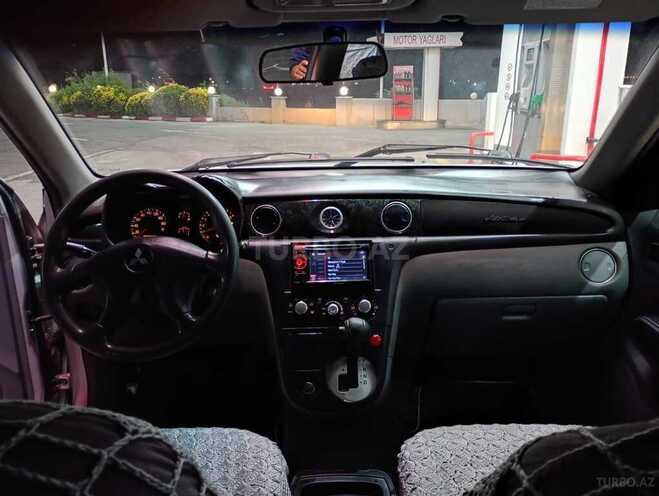 Mitsubishi Airtrek 2002, 234,123 km - 2.0 л - Sumqayıt