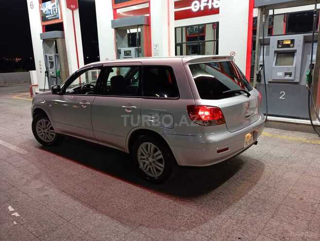 Mitsubishi Airtrek 2002, 234,123 km - 2.0 л - Sumqayıt