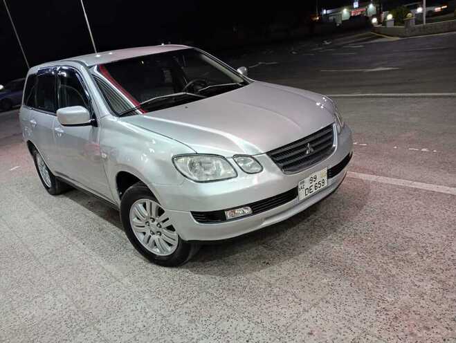 Mitsubishi Airtrek 2002, 234,123 km - 2.0 л - Sumqayıt